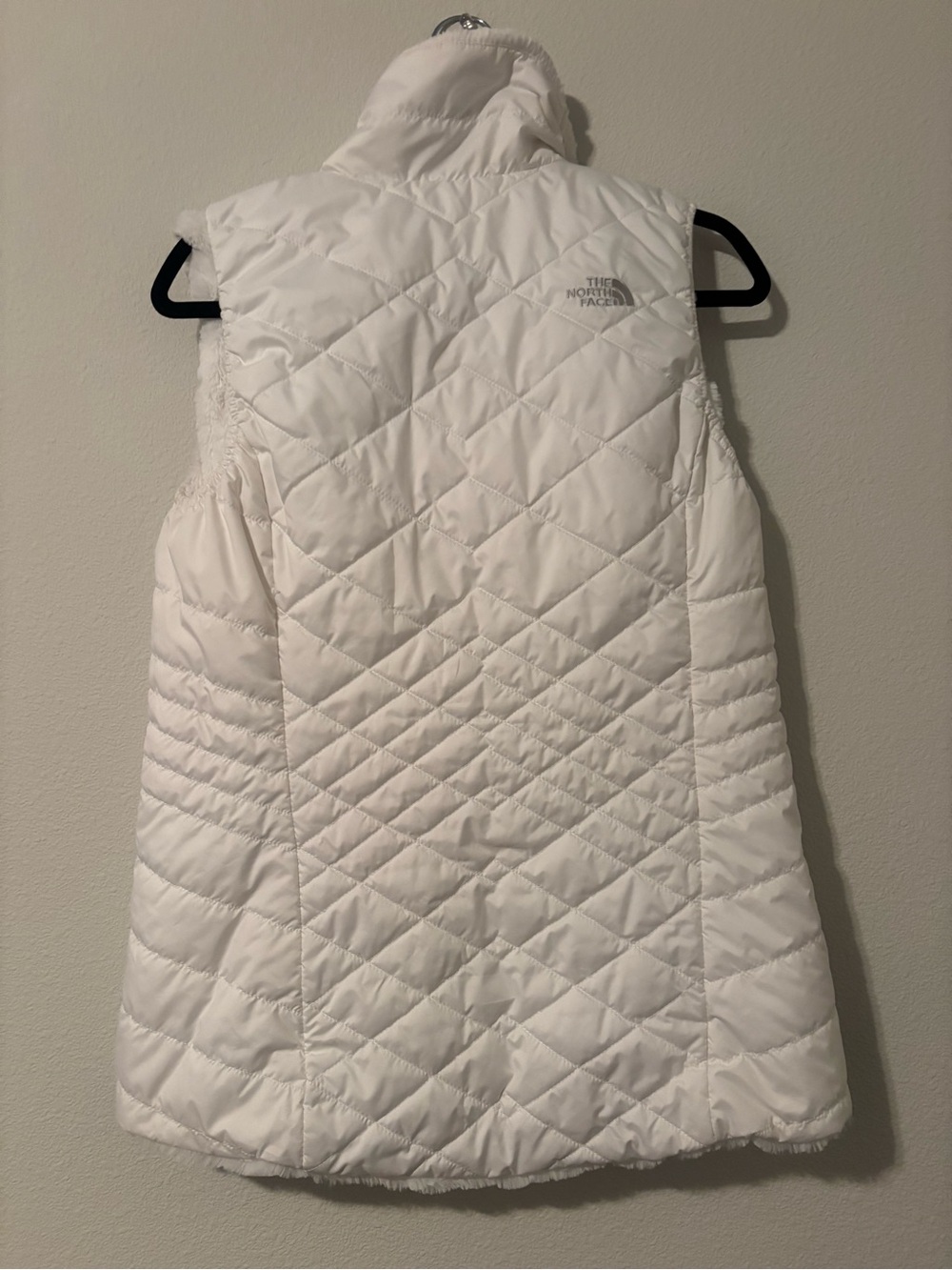 NWOT The North Face Reversible Vest - Picture 2 of 6